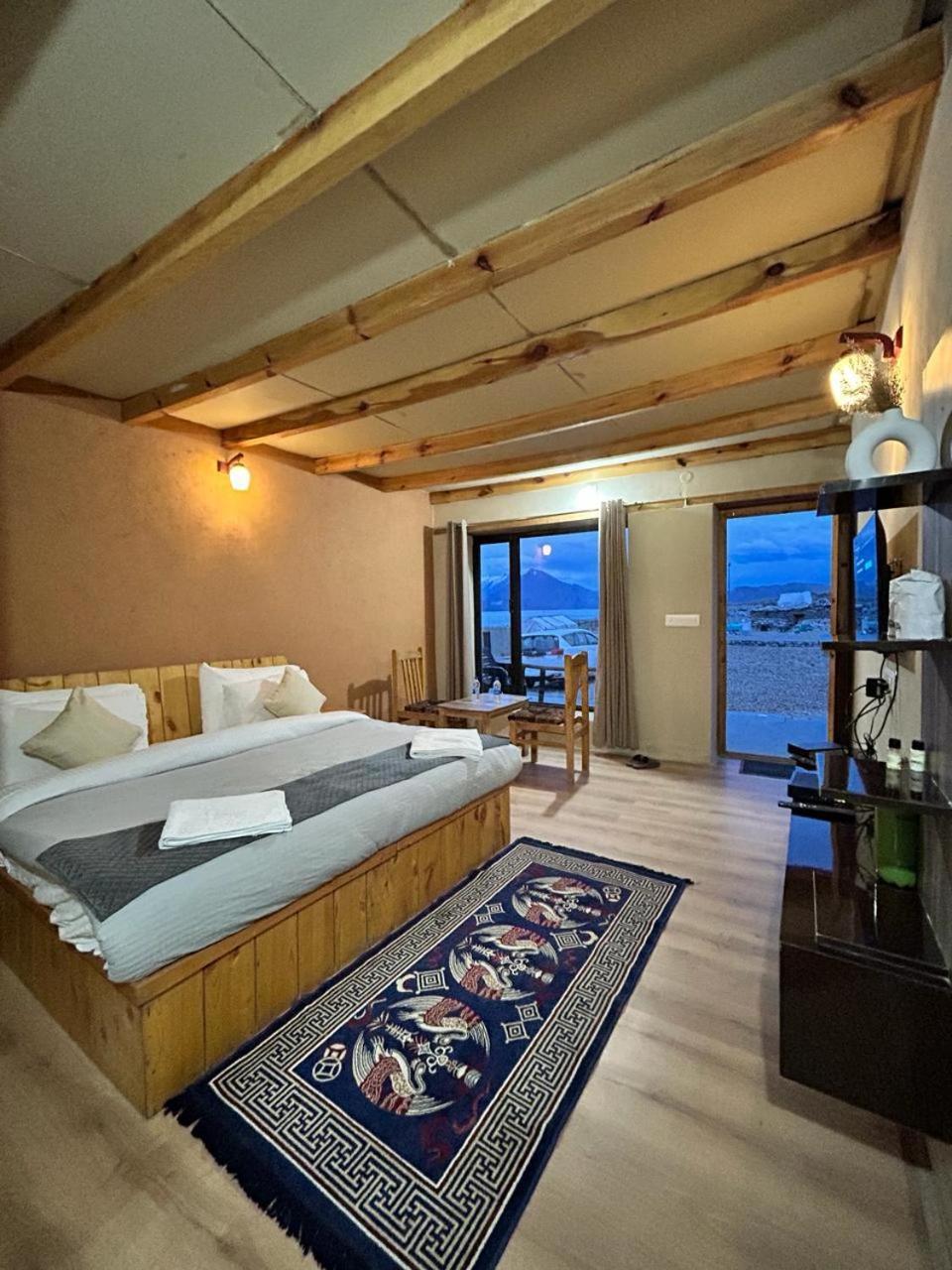 Mystic Pangong Hotel Spangmik Eksteriør billede